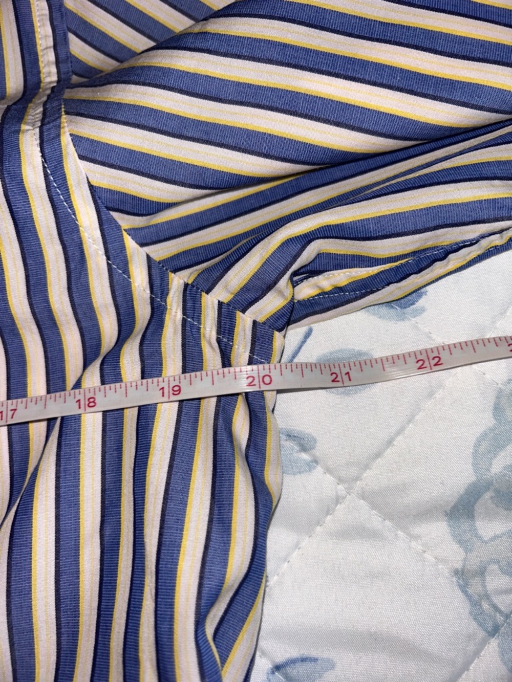 Lauren by Ralph Lauren size medium, button-down, shirt, 100% cotton - Picture 7 of 8